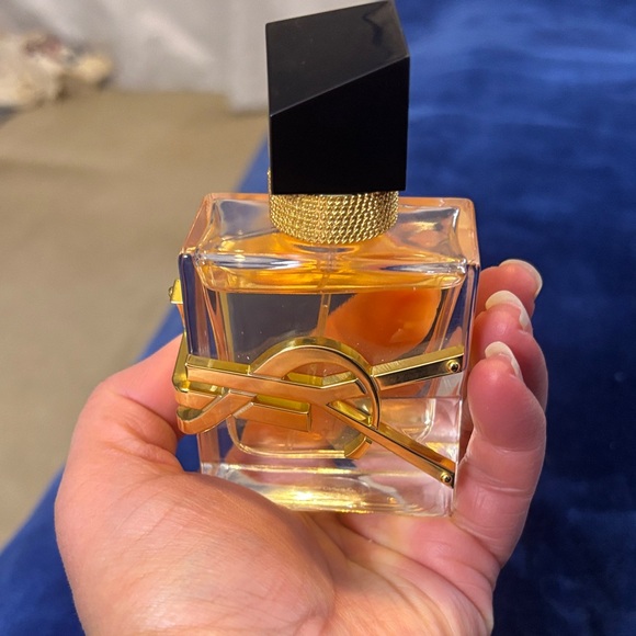 YSL Libre Eau De Parfum - Picture 1 of 8